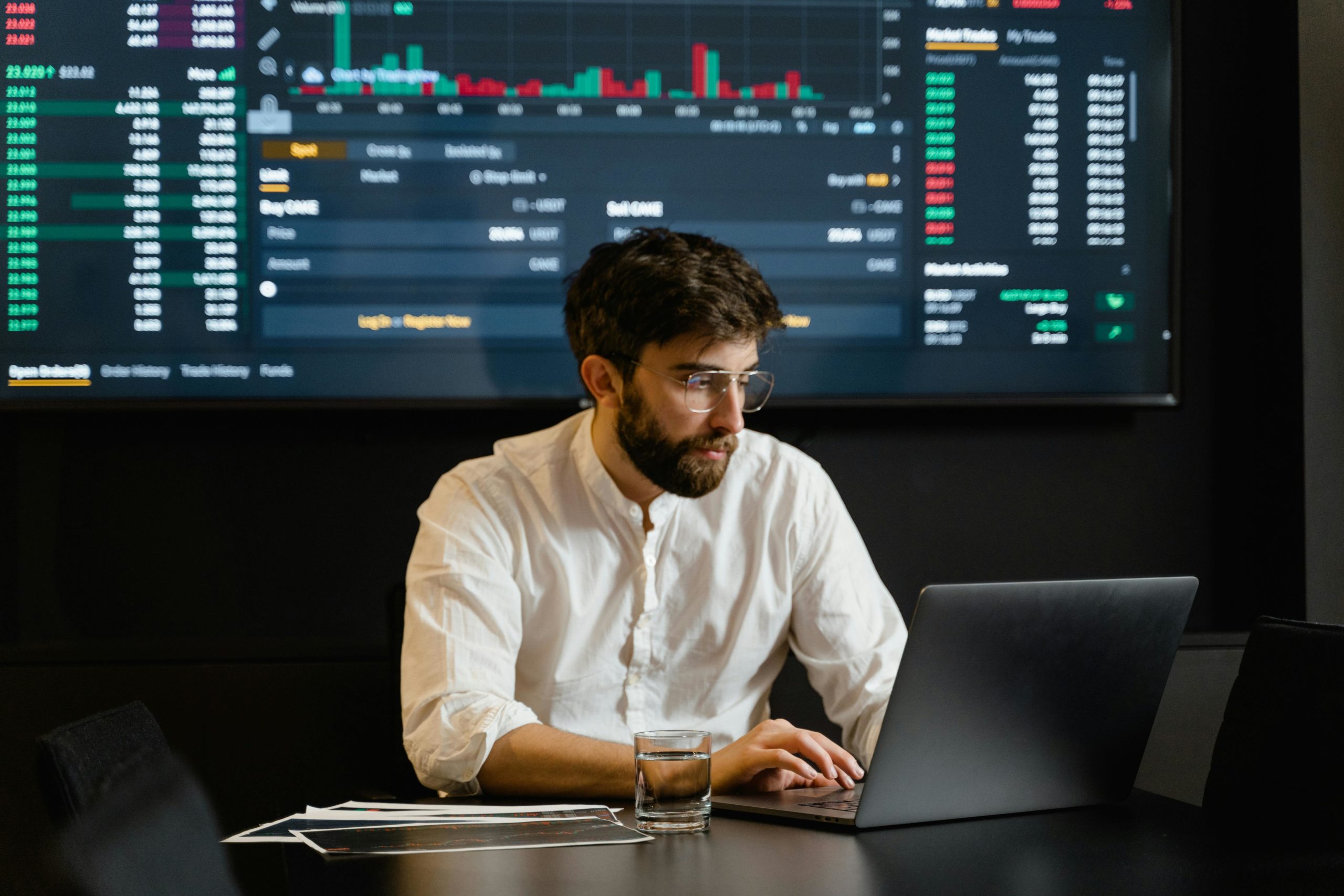 Kostenloses Stock Foto zu aktienmarkt, analyse, analytiker